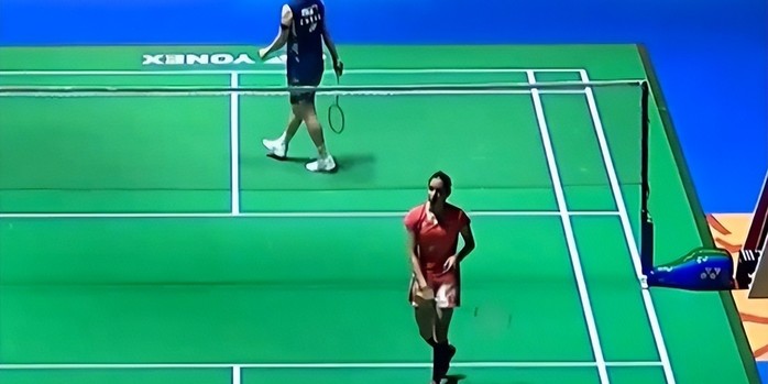 在于它捕捉 在于它捕捉